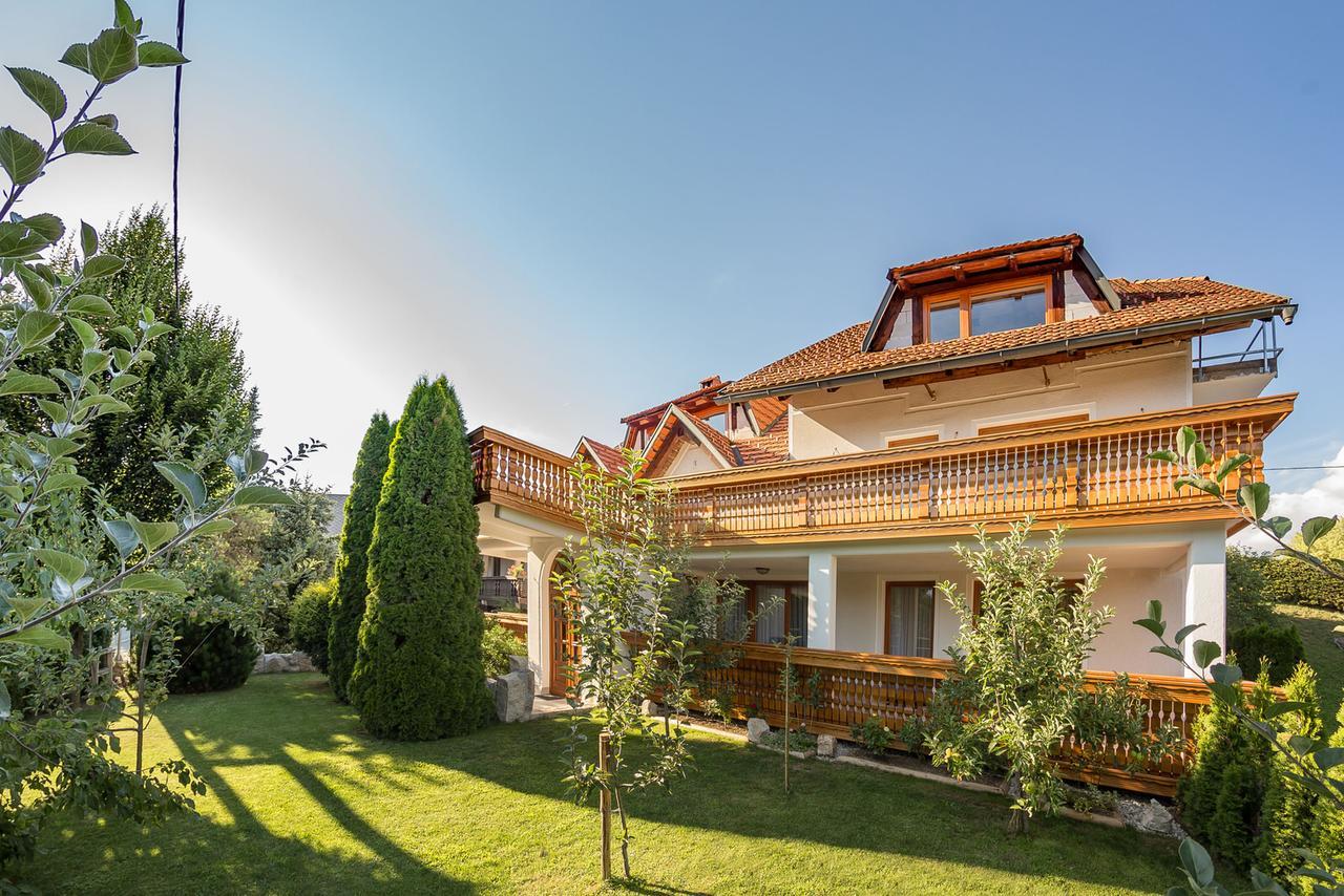 Ivana Apartment Bled